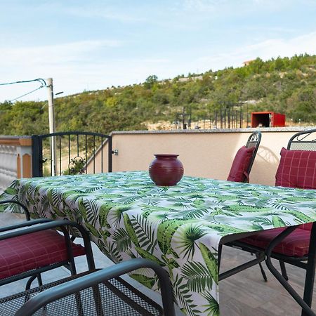 Apartments Anita Kruševo Екстериор снимка