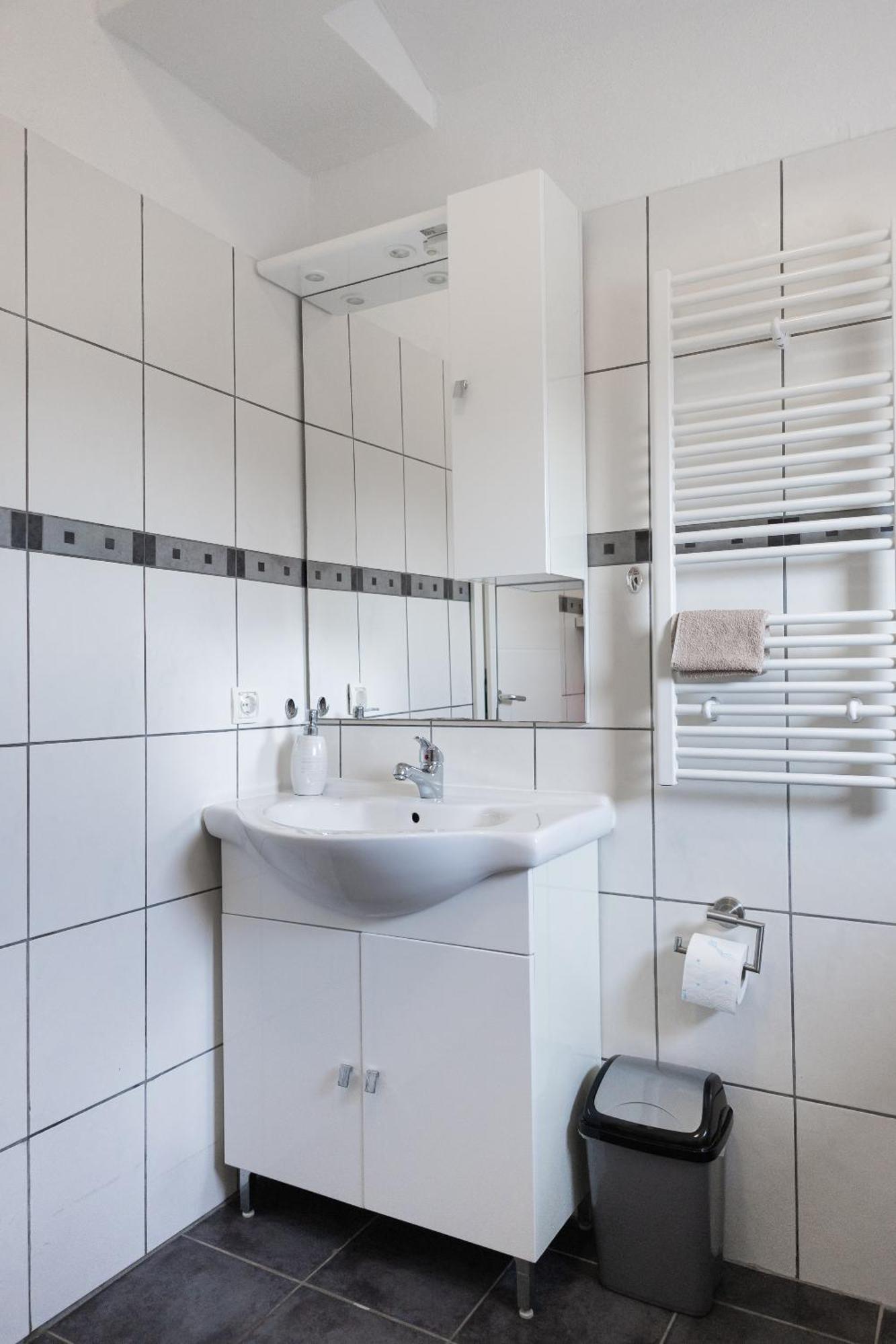 Apartments Anita Kruševo Екстериор снимка
