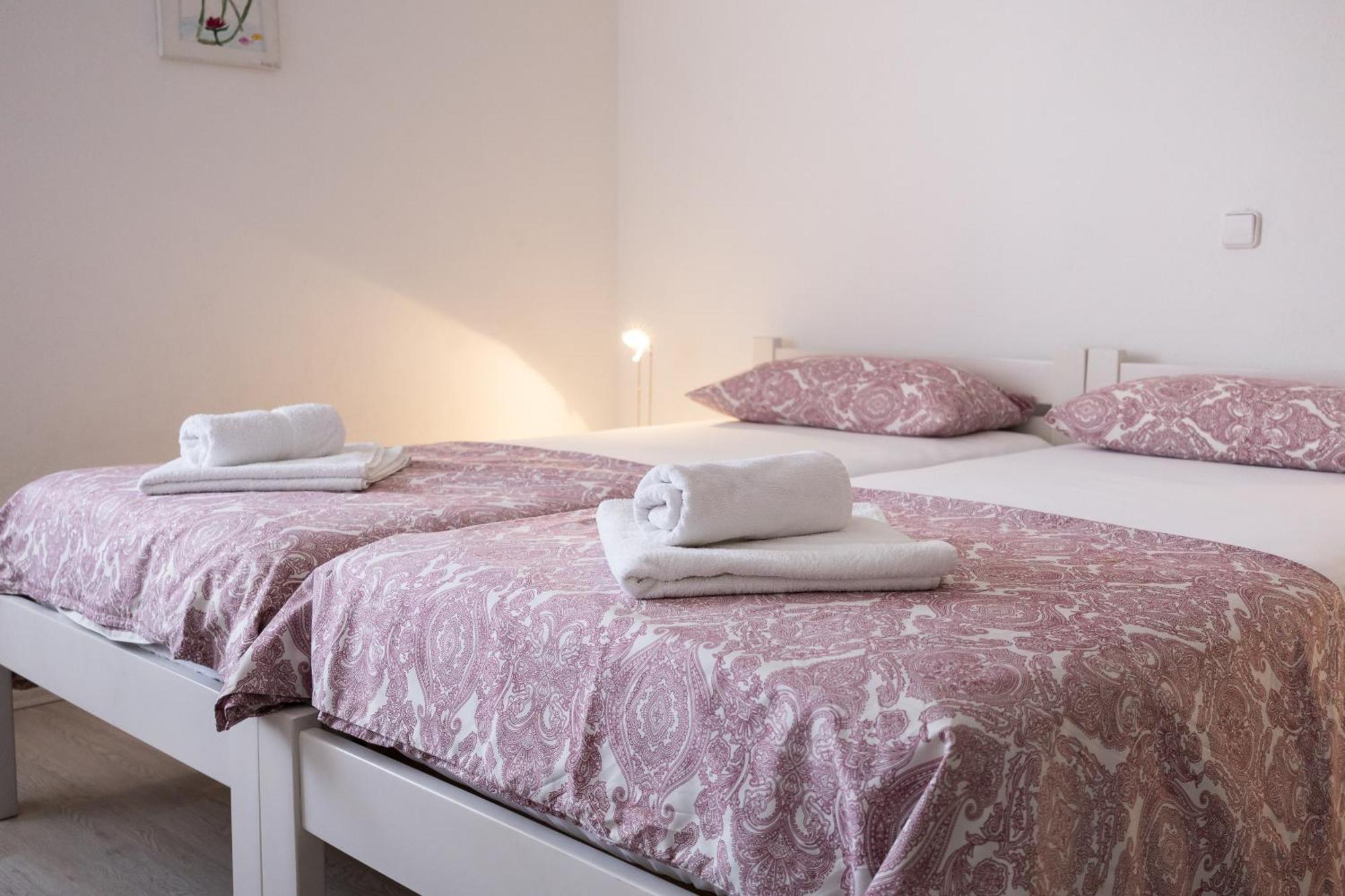 Apartments Anita Kruševo Екстериор снимка