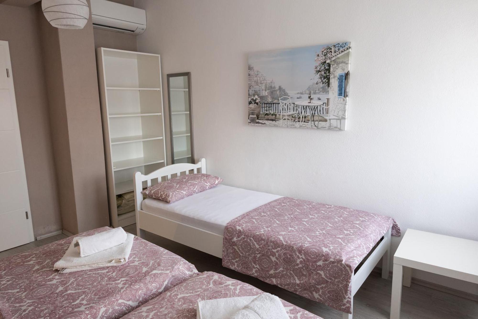 Apartments Anita Kruševo Екстериор снимка