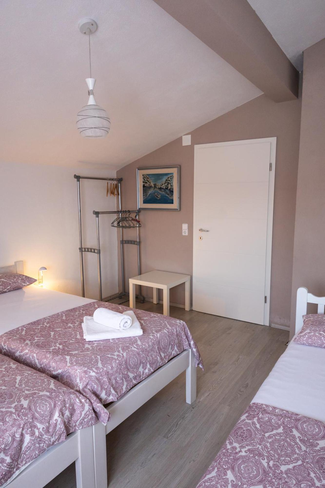 Apartments Anita Kruševo Екстериор снимка