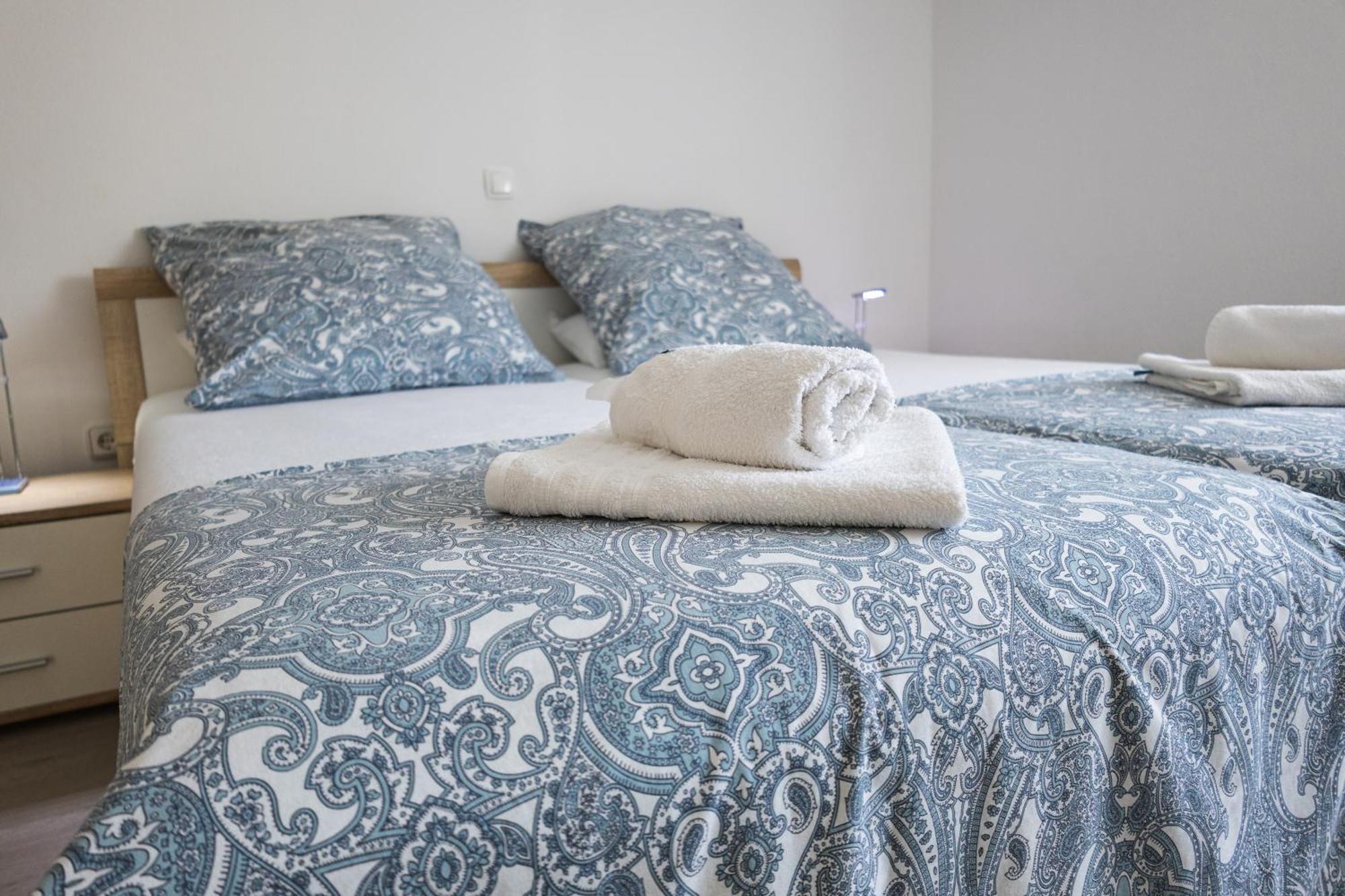 Apartments Anita Kruševo Екстериор снимка
